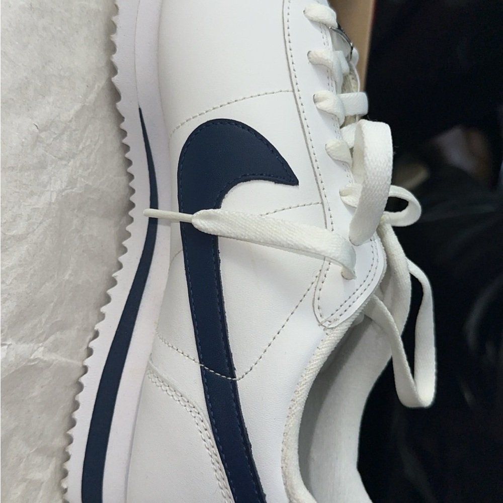 Nike Cortez Men's White and Navy Sneakers - Picture 3 of 7